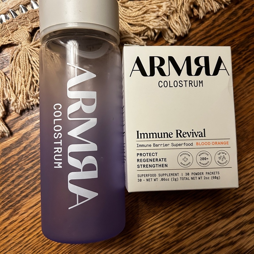 28 individual serving packs of Blood Orange Armra & carafe.